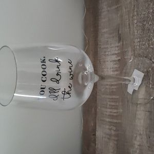 💫 3/$15 ✨Urban Barn Wine Glass 🍷